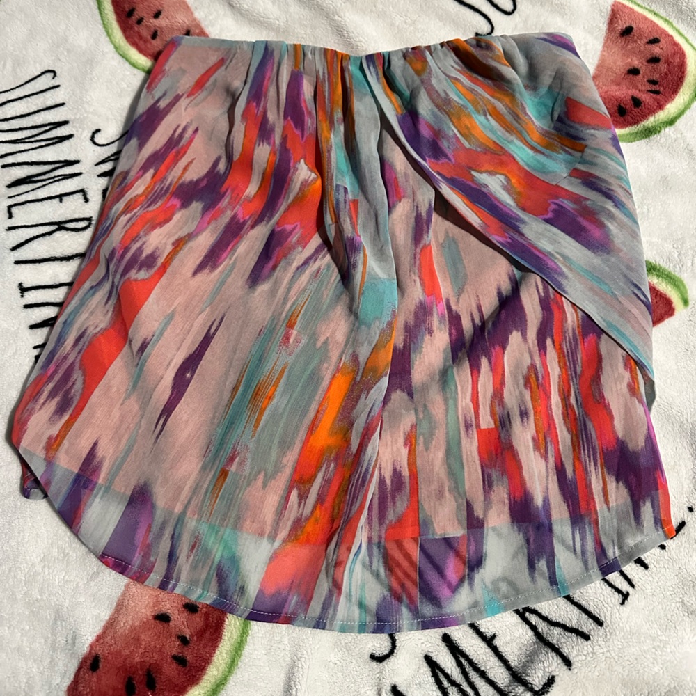 🎀 AX printed tube top. NWT